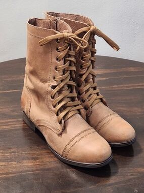 Zigi Soho Women’s Combat Boots Tan Leather Lace Up Zip Punisher Size 9M